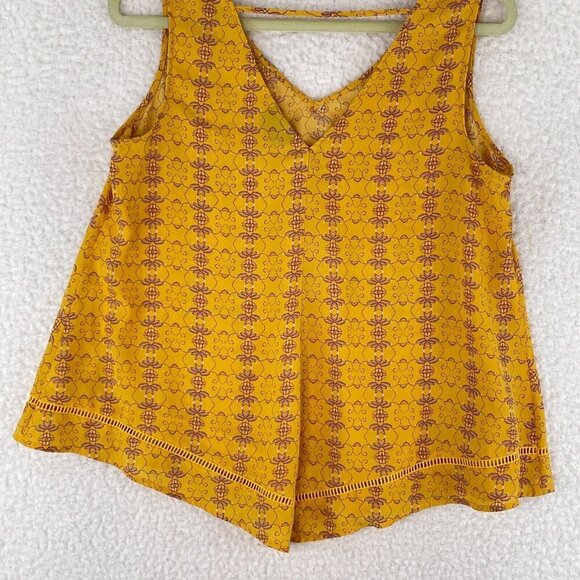 a.n.a A New Approach Yellow V-Neck Sleeveless‎ Tank Top Womens Size Medium - Picture 10 of 12